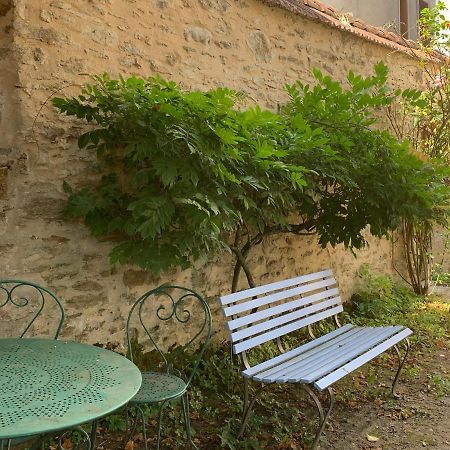 La Cour Pavee, T2 Lumineux, Cosy, Confort 55 M2 Saint-Leonard-de-Noblat Exterior photo